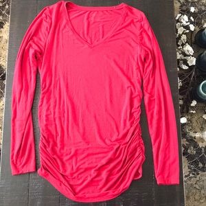 Long sleeve maternity shirt